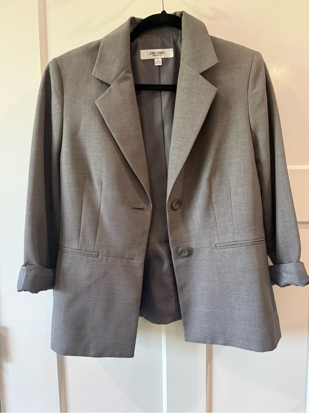 Jones Studio Light Gray Two-Button Women's Blazer